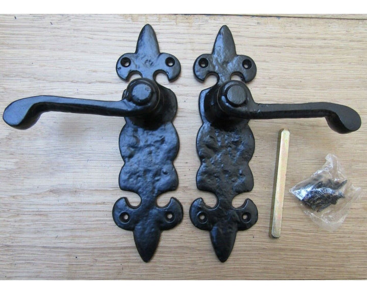 Pair Of Fleur De Lys Lever Latch Handles Black Antique