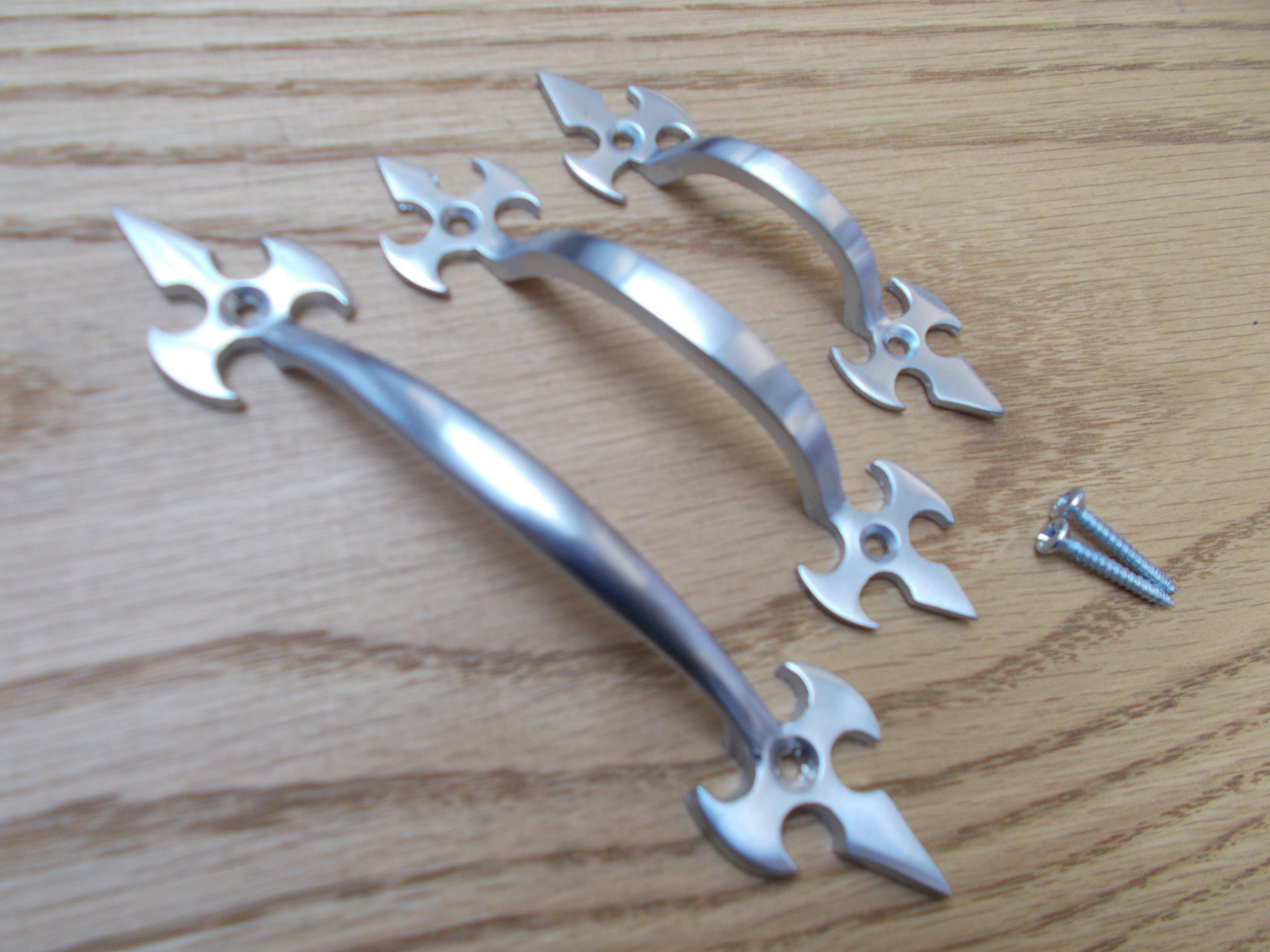 Fleur De Lys Cabinet Pull Handle Satin Chrome 6.5inch.