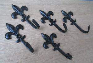 Pack Of 5 Fleur De Lys Coat Hooks.