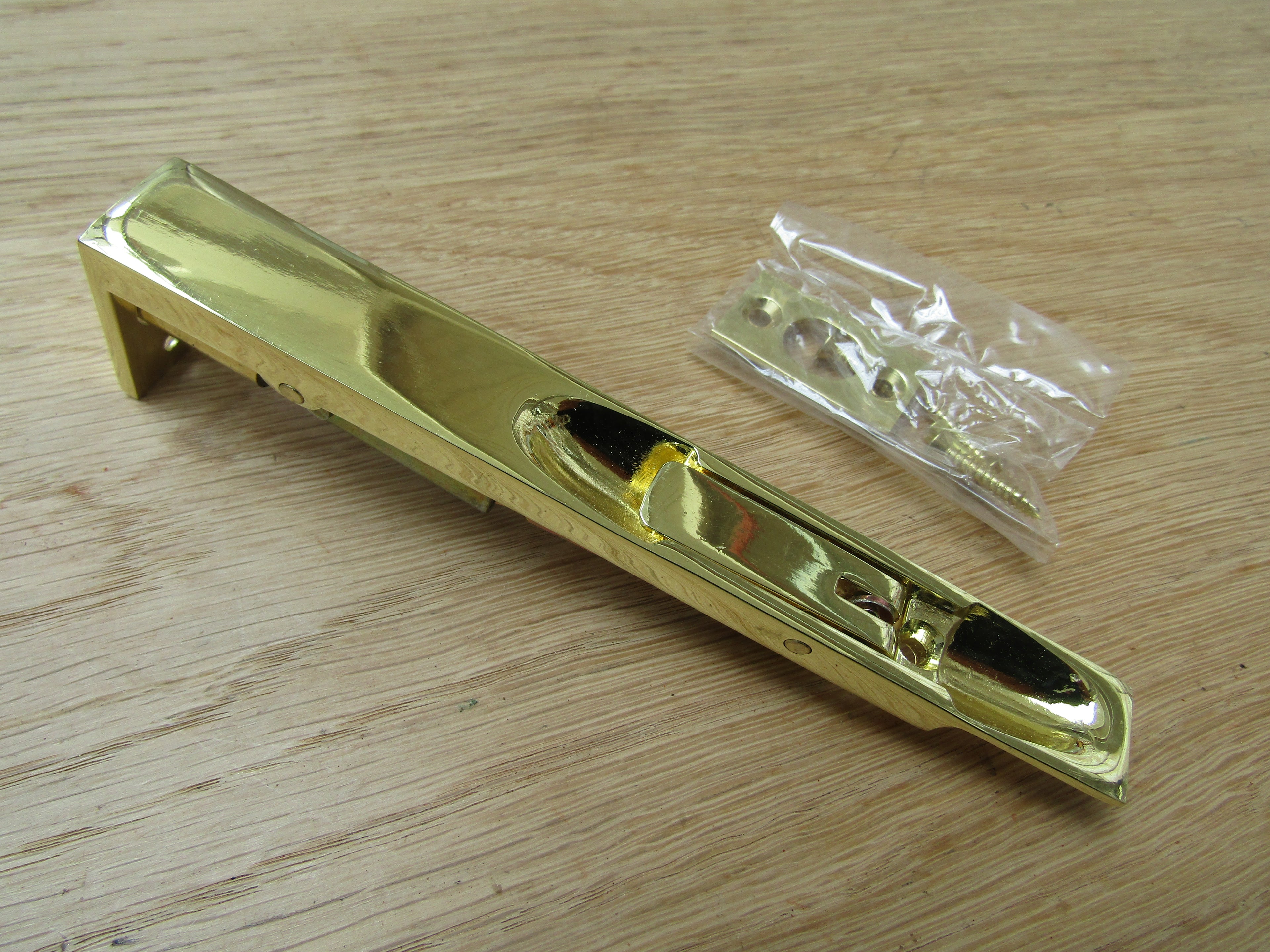 6inch Flush Bolt Polished Brass.