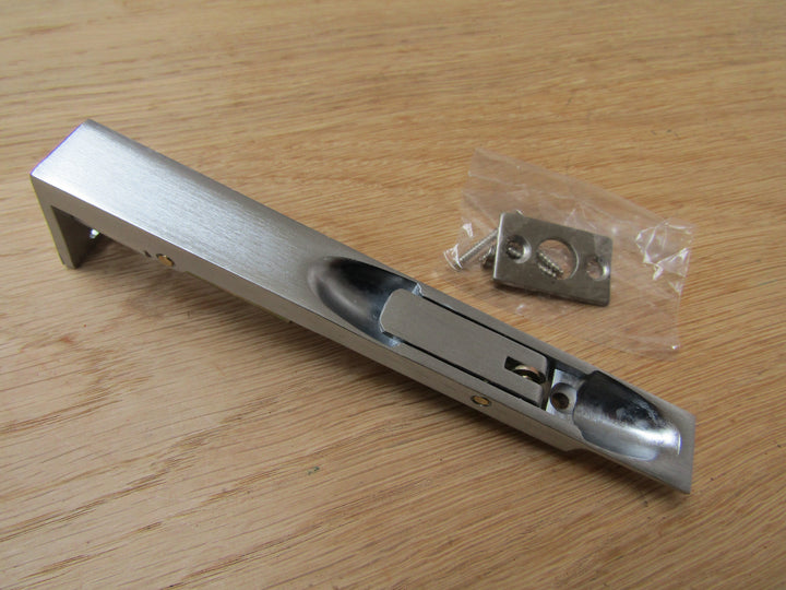 6inch Flush Bolt Satin Chrome.