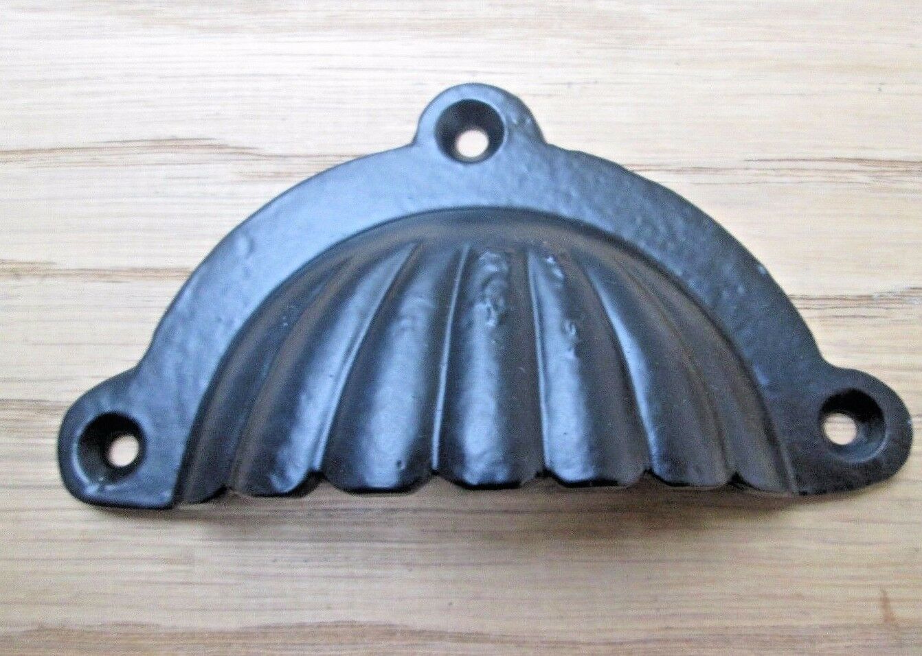 Fluted With Lugs Cup Pull Handle Black Antique.