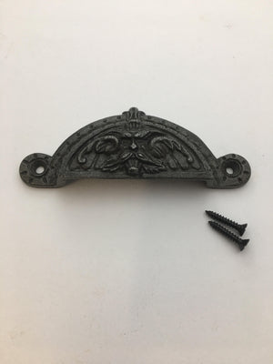 Greenman Cup Pull Antique Iron.