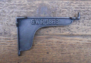 Pair Of GWR Lipped Metal Shelf Brackets Antique Iron 9inch.