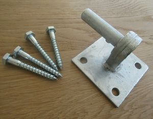 4inch Square Hook On Plate With Exended Shoulder Galvanised.