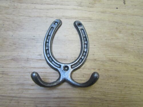 Horse Shoe Coat Hook Small.
