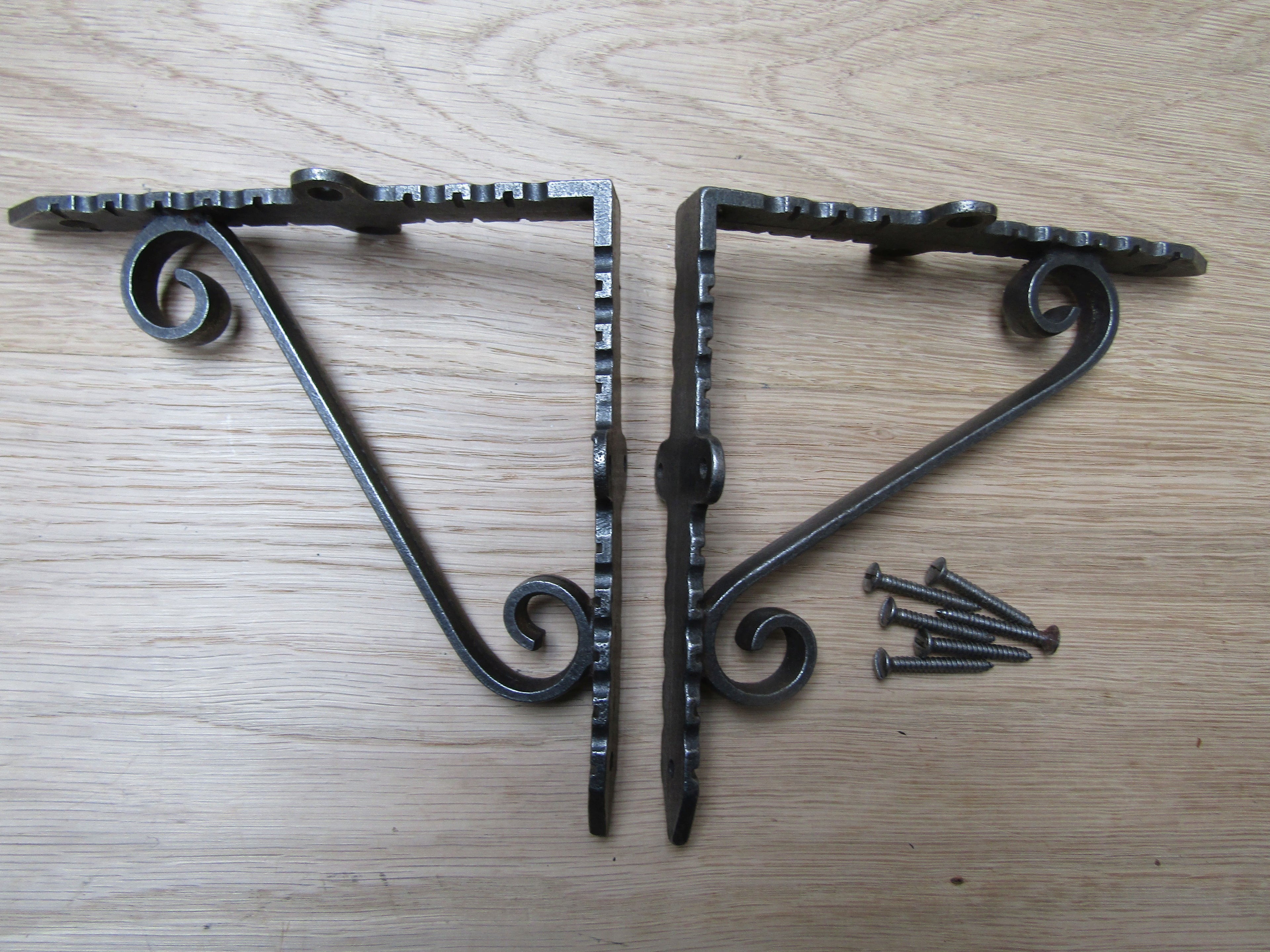 Pair Of Jagged Scroll Shelf Brackets Antique Iron 6inch.