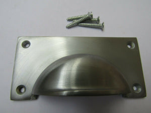 Large Lipped Rectangular Cup Pull Handle Satin Chrome.