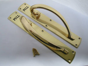 Large Windsor Pull Handle.