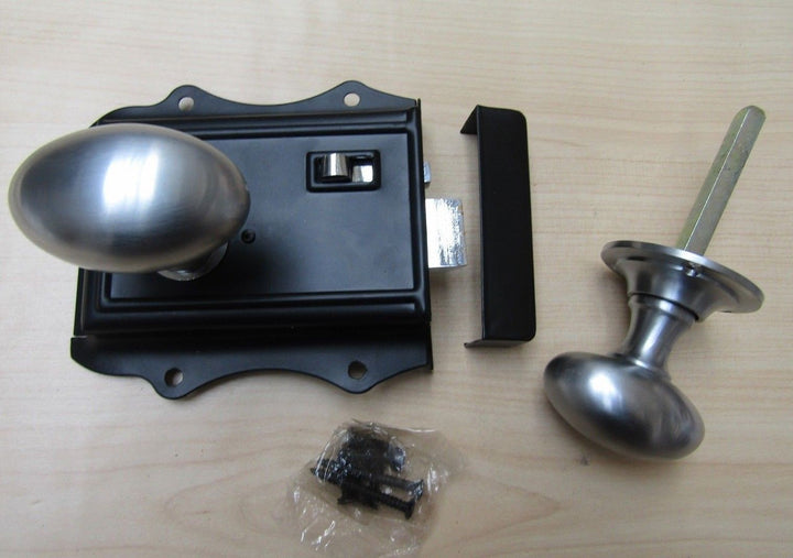 Olde Latch Black & Oval Rim Satin Chrome Set.