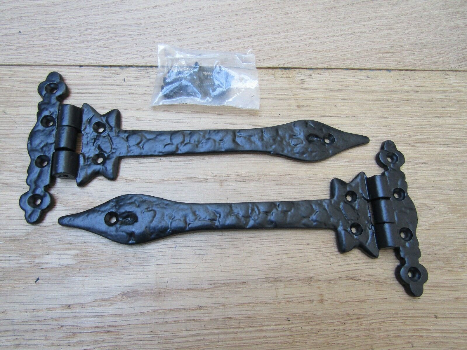 Pair of 9inch Leaf hinges Black Antique.
