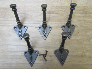 Pack Of 5 Arts & Crafts 1 to 5 Numbered Coat Hooks.