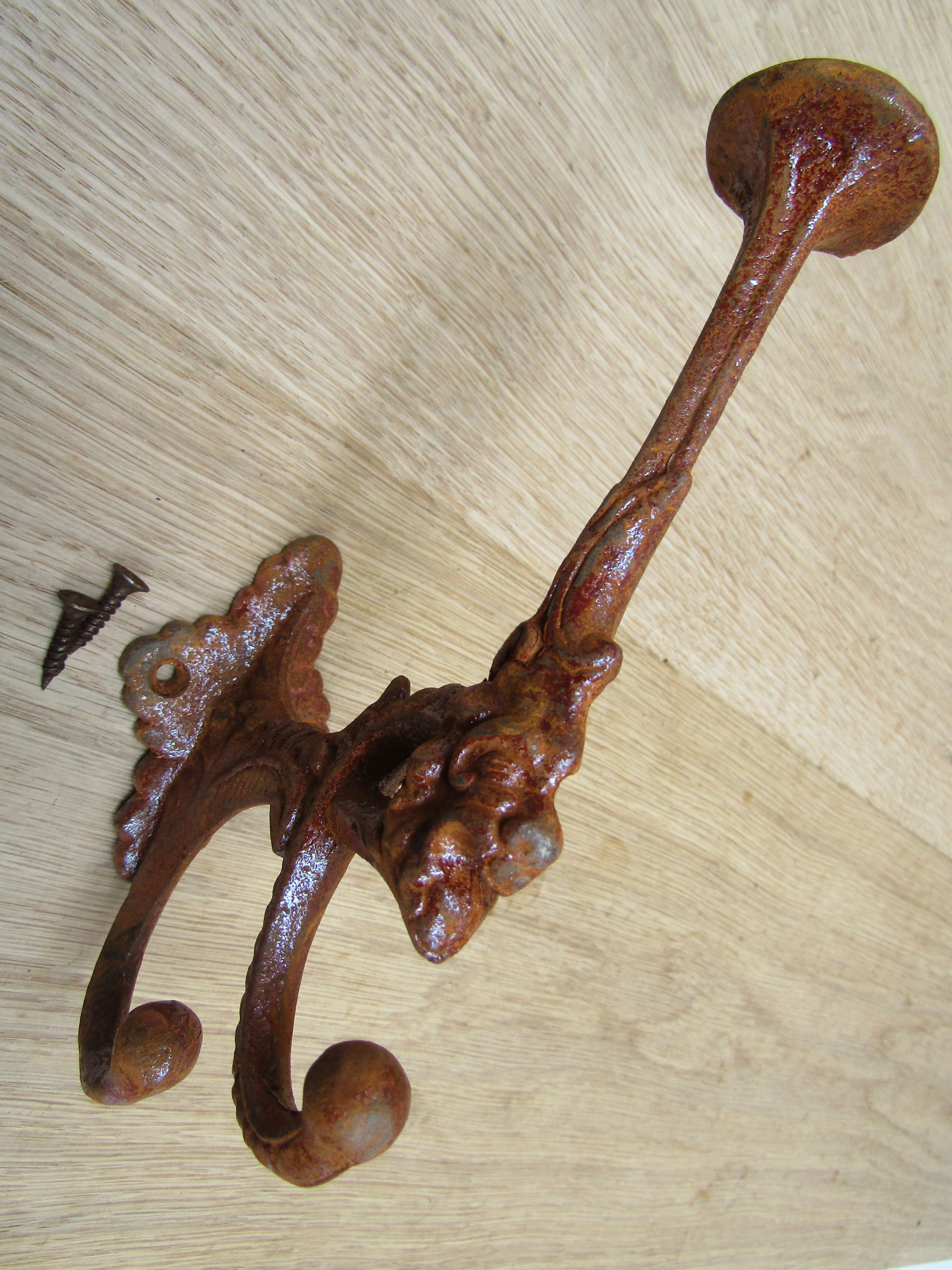 Pack Of 3 Ogre Coat Hooks Rust.