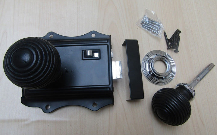 Olde Latch Black & Black + Chrome Beehive Rim Set.