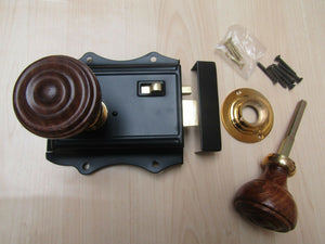 Olde Latch Black & Bun Rimmed Teak + Brass Set.