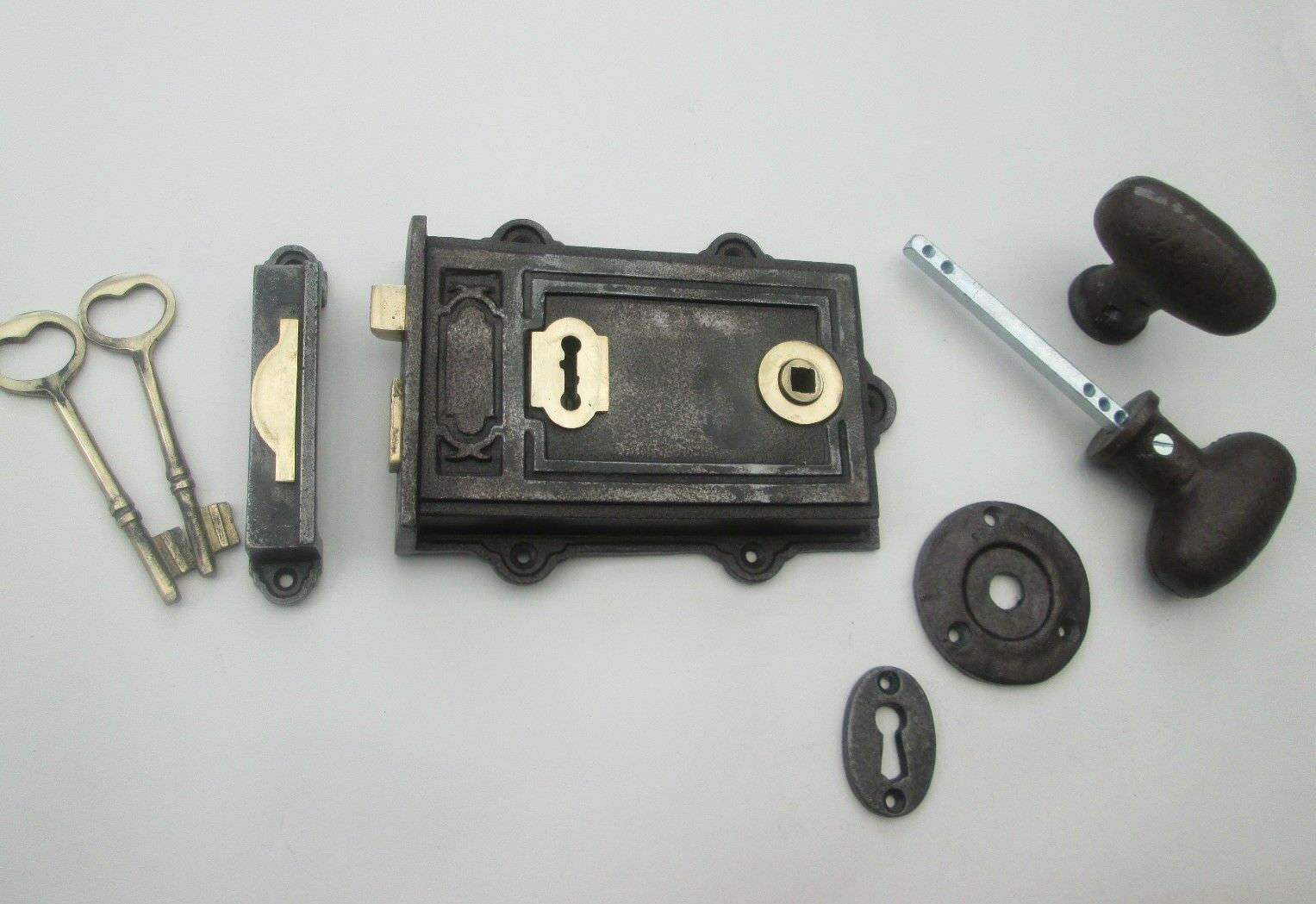 Cast Iron Davenport Rim Lock Black Antique & Oval Knob Set.