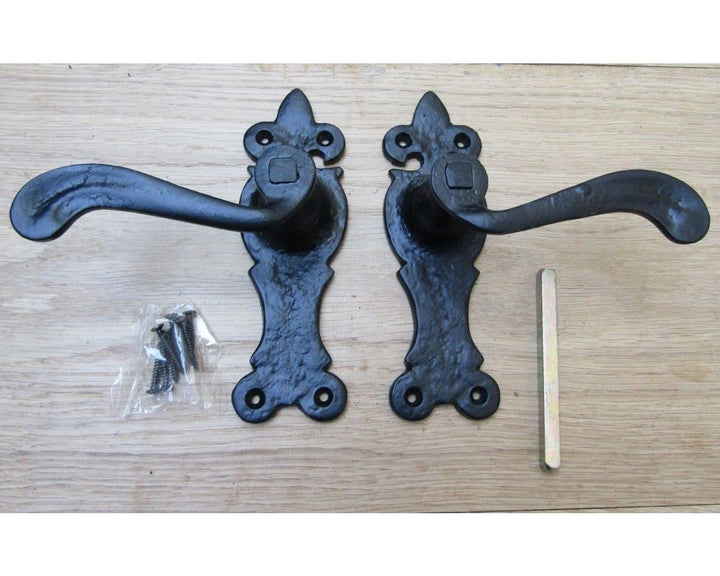 Paire de poignées à levier Oxford noires antiques