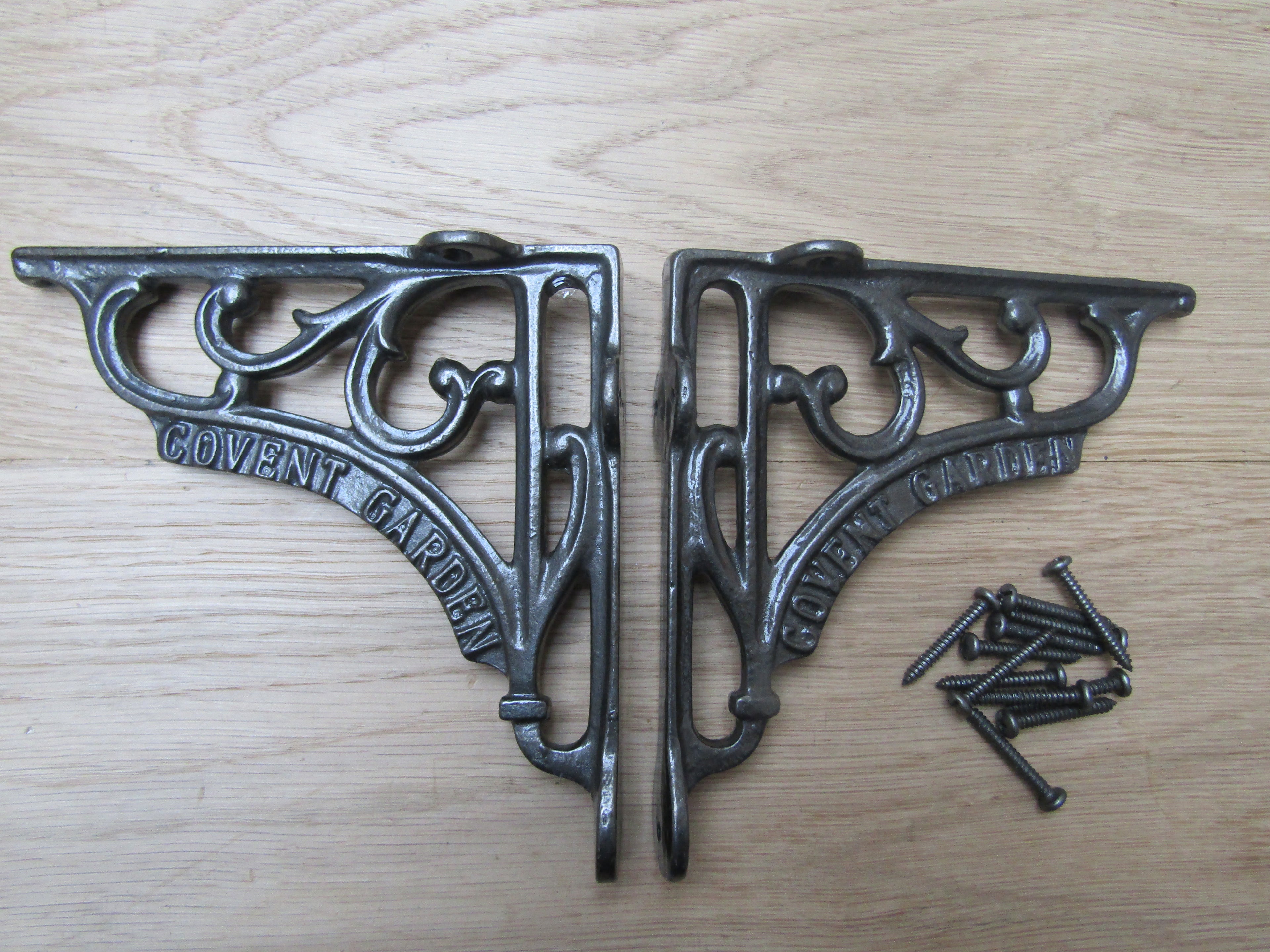 Pair Of 6inch Covent Garden Shelf Brackets Antique Iron.
