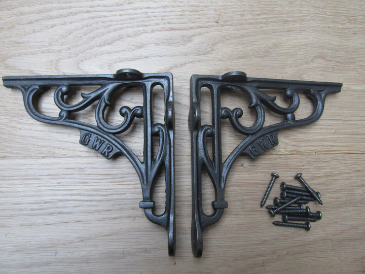 Pair Of 8inch GWR Shelf Brackets Antique Iron.