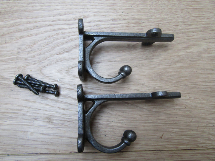 Pair Of 4inch Jacobean Shelf Brackets Antique Iron.