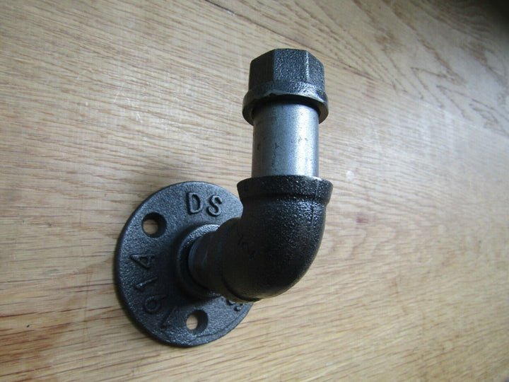 Cast Iron 1,2inch Pipe Coat Hook Peg Antique Iron.