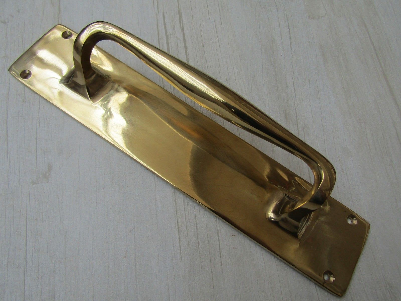 Plain Handle on Plate Polished Brass.