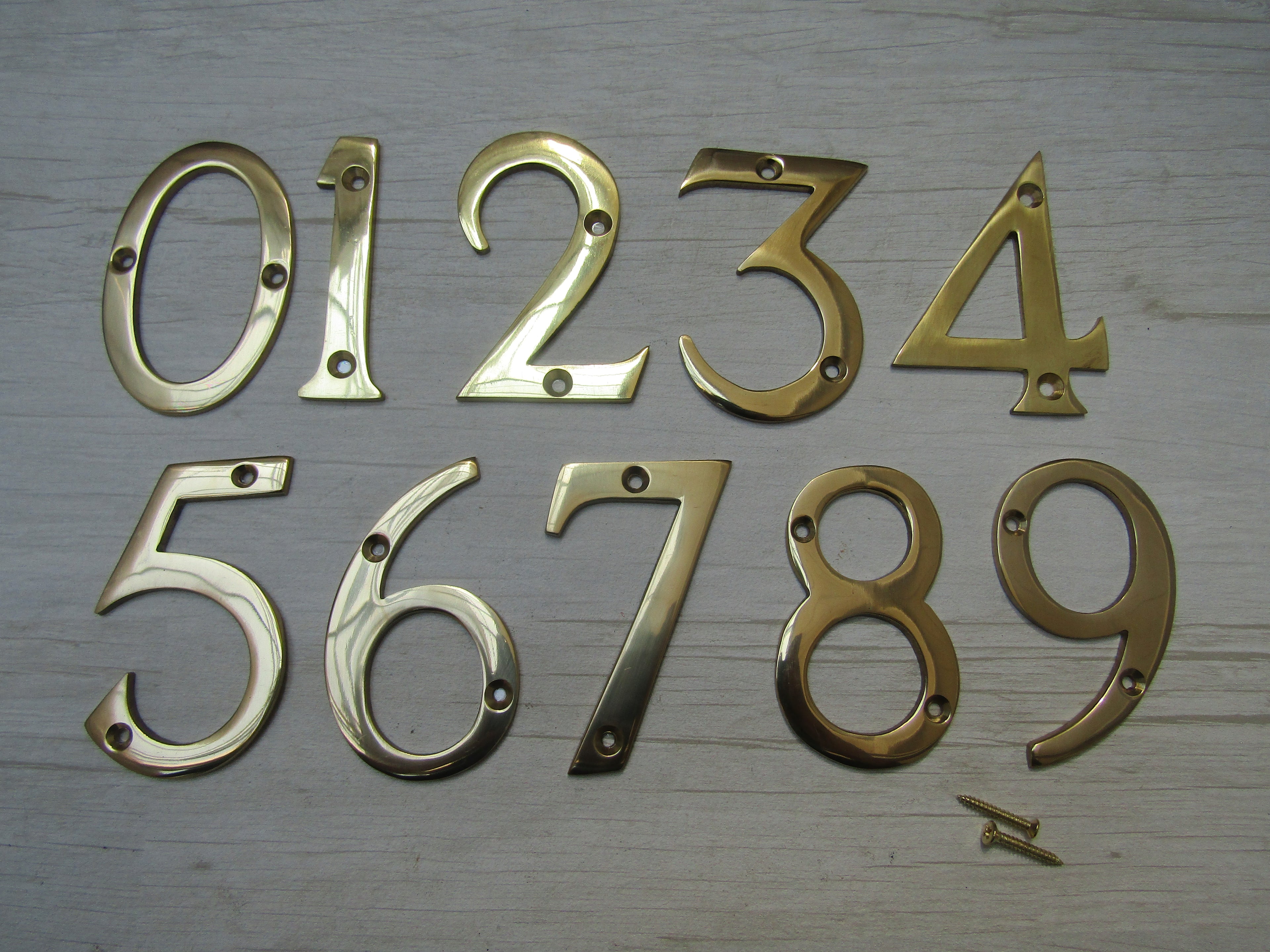 3inch Polished Brass Number 7.