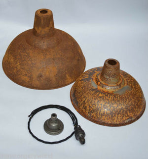 Pool Table Lampshade 11inch with fittings.