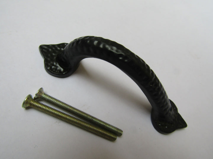 Small Rear Fix Hammered Pull Handle.