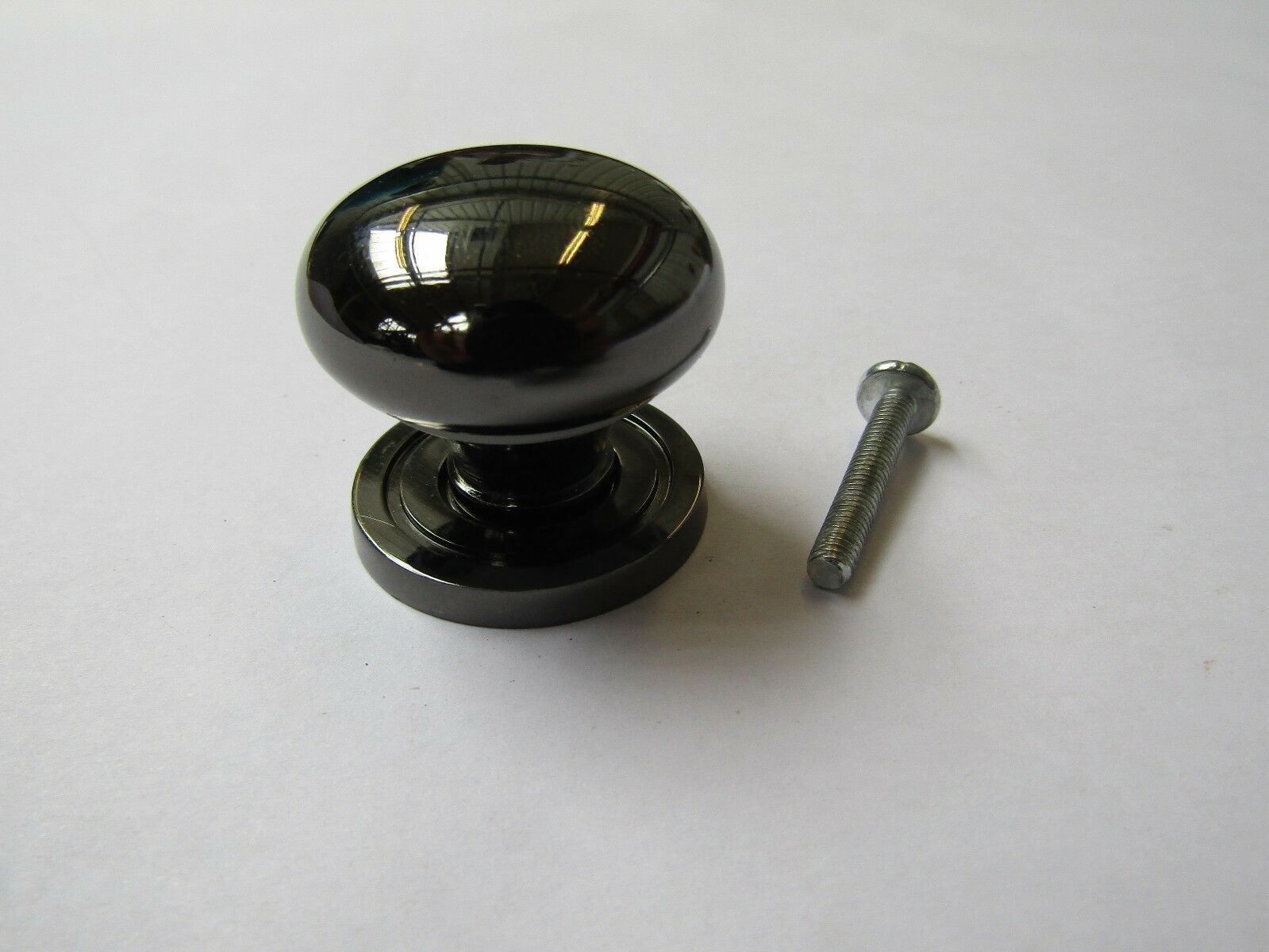 Round Cabinet Knob Black Nickel 30mm.