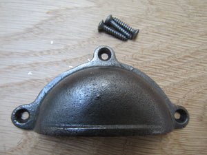 Royal lugged Cup Pull Handle Antique Iron.