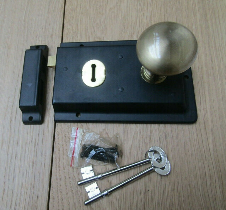 6inch Rim Lock Black & Victorian Rim Antique Brass Set.
