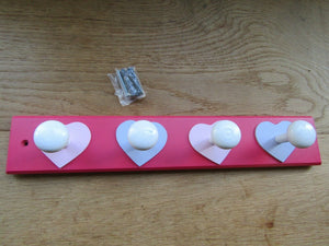 White Heart Hanging Hook Rail Pink.