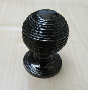 Beehive Reeded Cupboard Knob Black Nickel 32mm.
