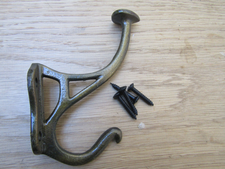 Pack Of 5 Schartnou Coat Hooks Antique Brass.