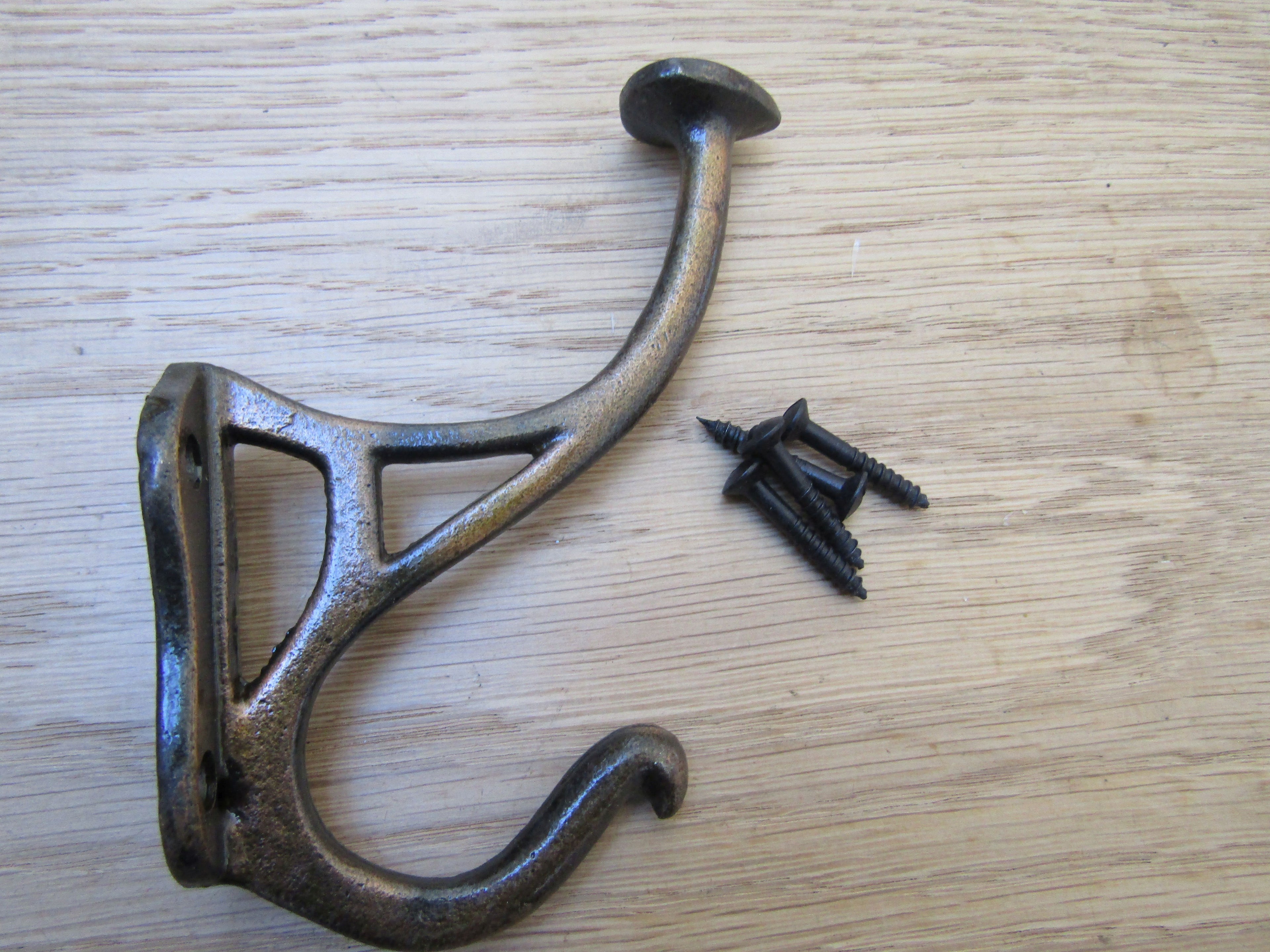 Pack Of 5 Schartnou Coat Hooks Antique Copper.