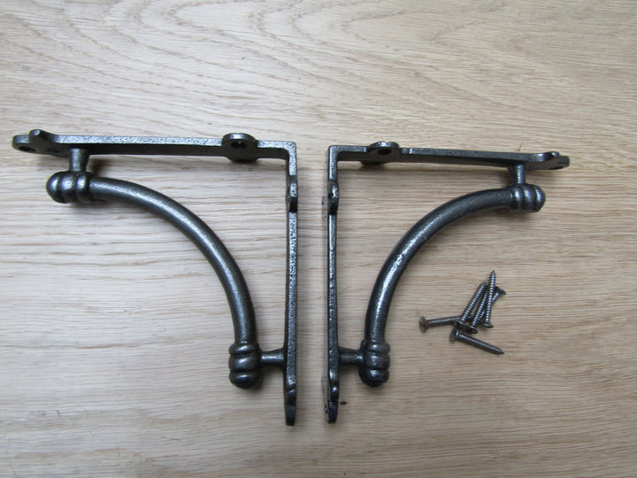 Pair Of Small Albion Shelf Brackets Antique Iron.