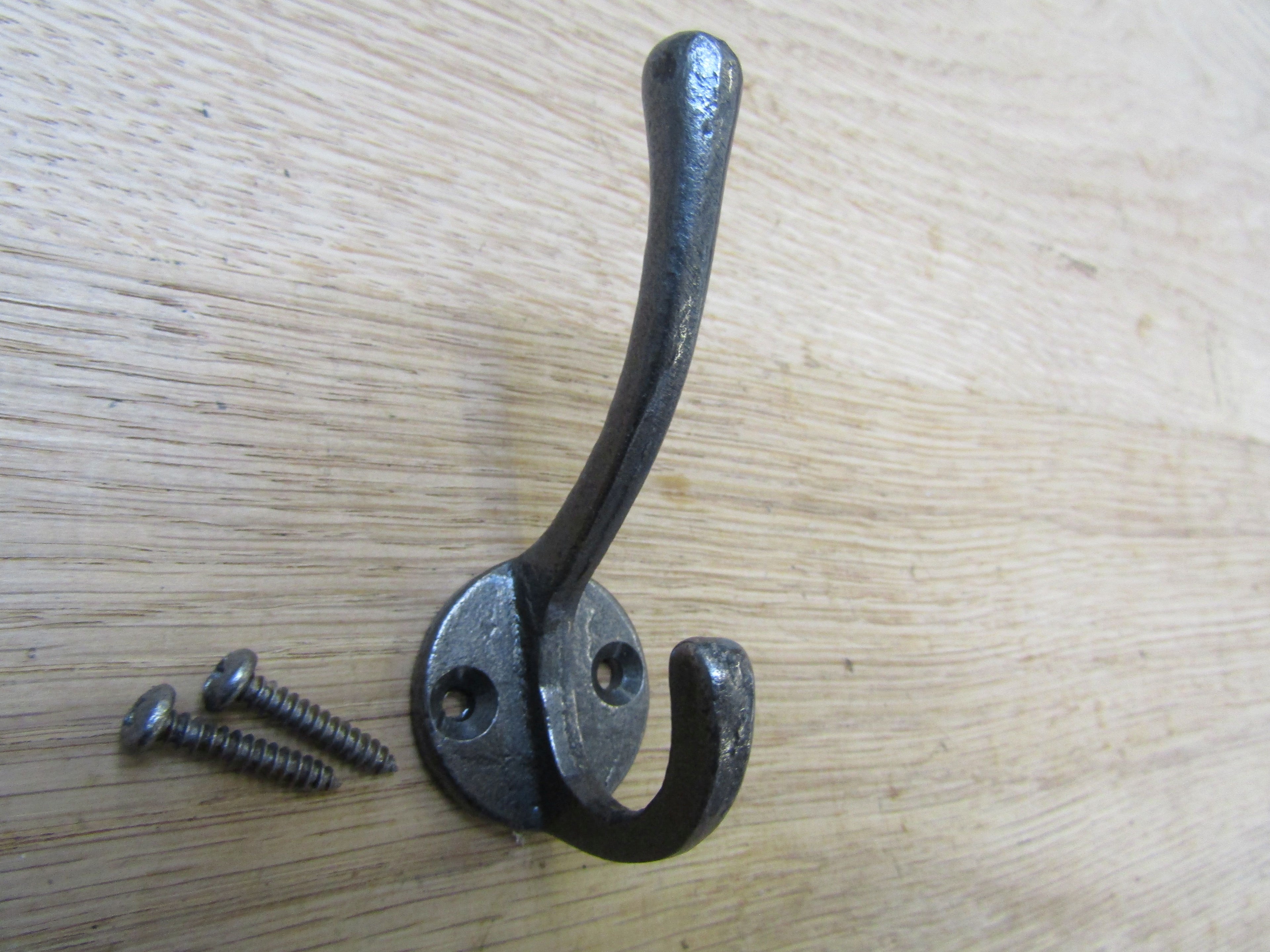 Pack Of 5 Small Child Coat Hooks Antique Iron.