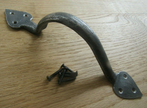 Handforged Wiltshire Pull Handle Antique Iron Small 245mm.