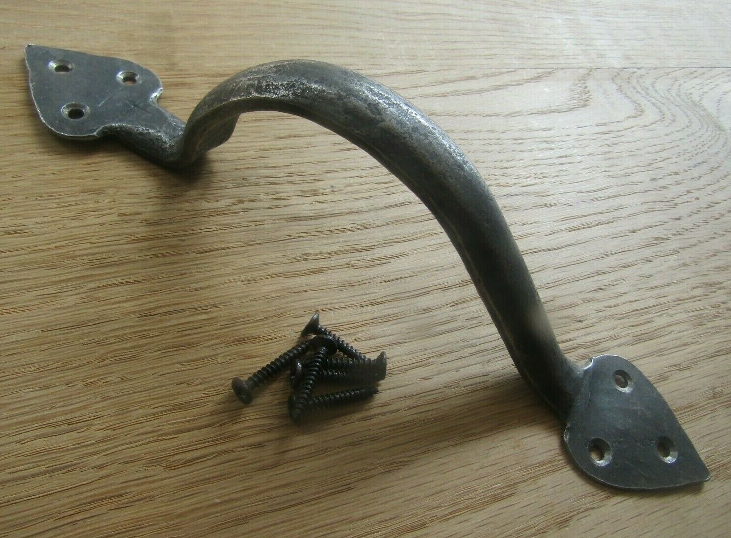Handforged Wiltshire Pull Handle Antique Iron Small 245mm.