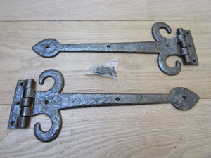 Pair of 14inch Spear Head with Curls hinges Antique Iron.