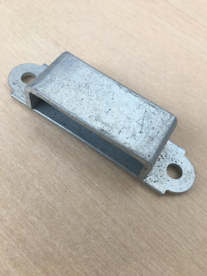 Ring Latch Striking Bar Holding Plate Zinc.