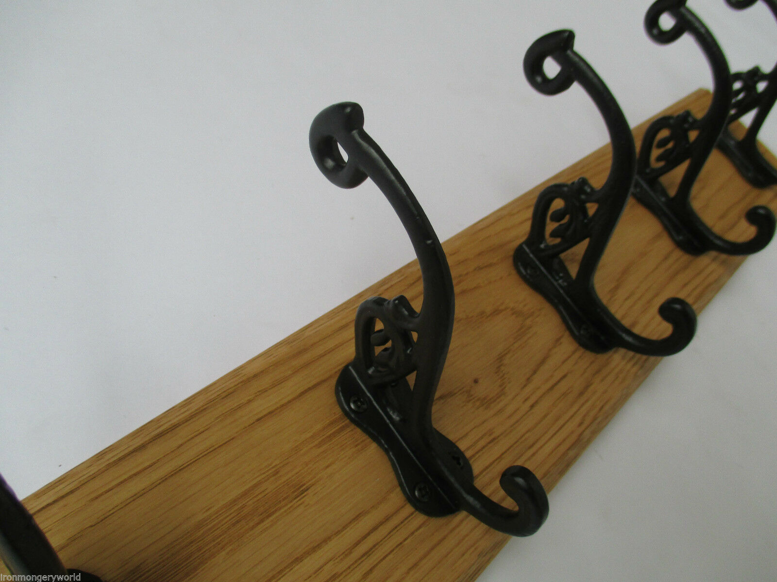 Black Antique Swan P 5 Hook Coat Rail 58cm.
