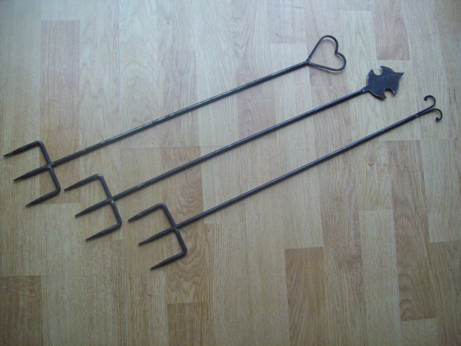 Rustic 24inch Toasting Fork Rams Horn.