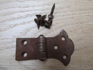 Pair of Unequal Butterfly Hinges rust.