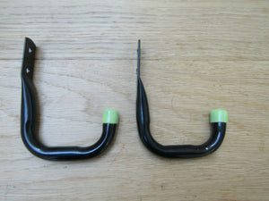 Pack of 2 Universal Storage Hooks 7cm.