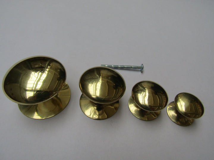 Victorian Cabinet Knob Polished Brass 30mm.