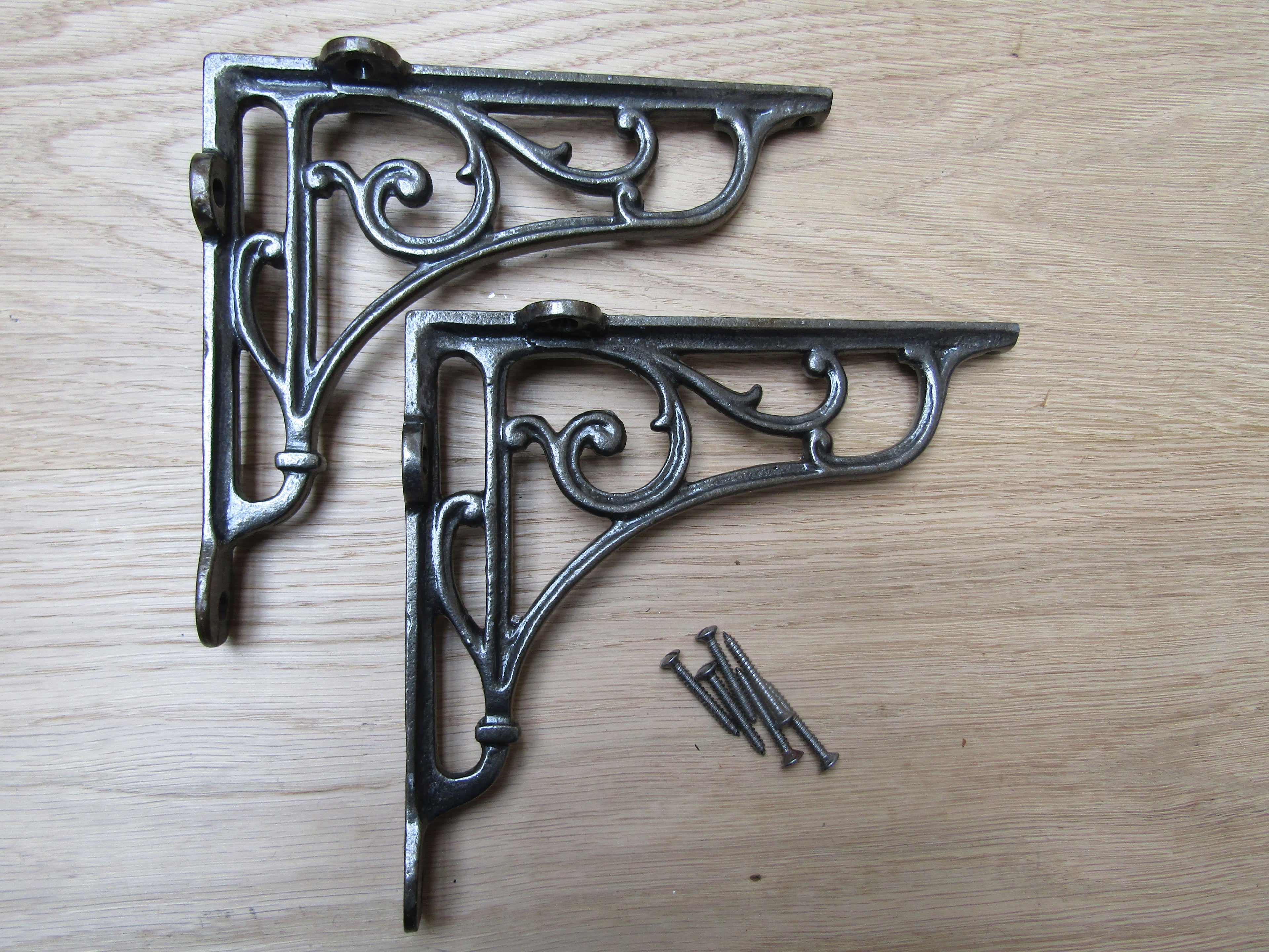 Pair Of 7inch Victorian Scroll Shelf Brackets Antique Iron.