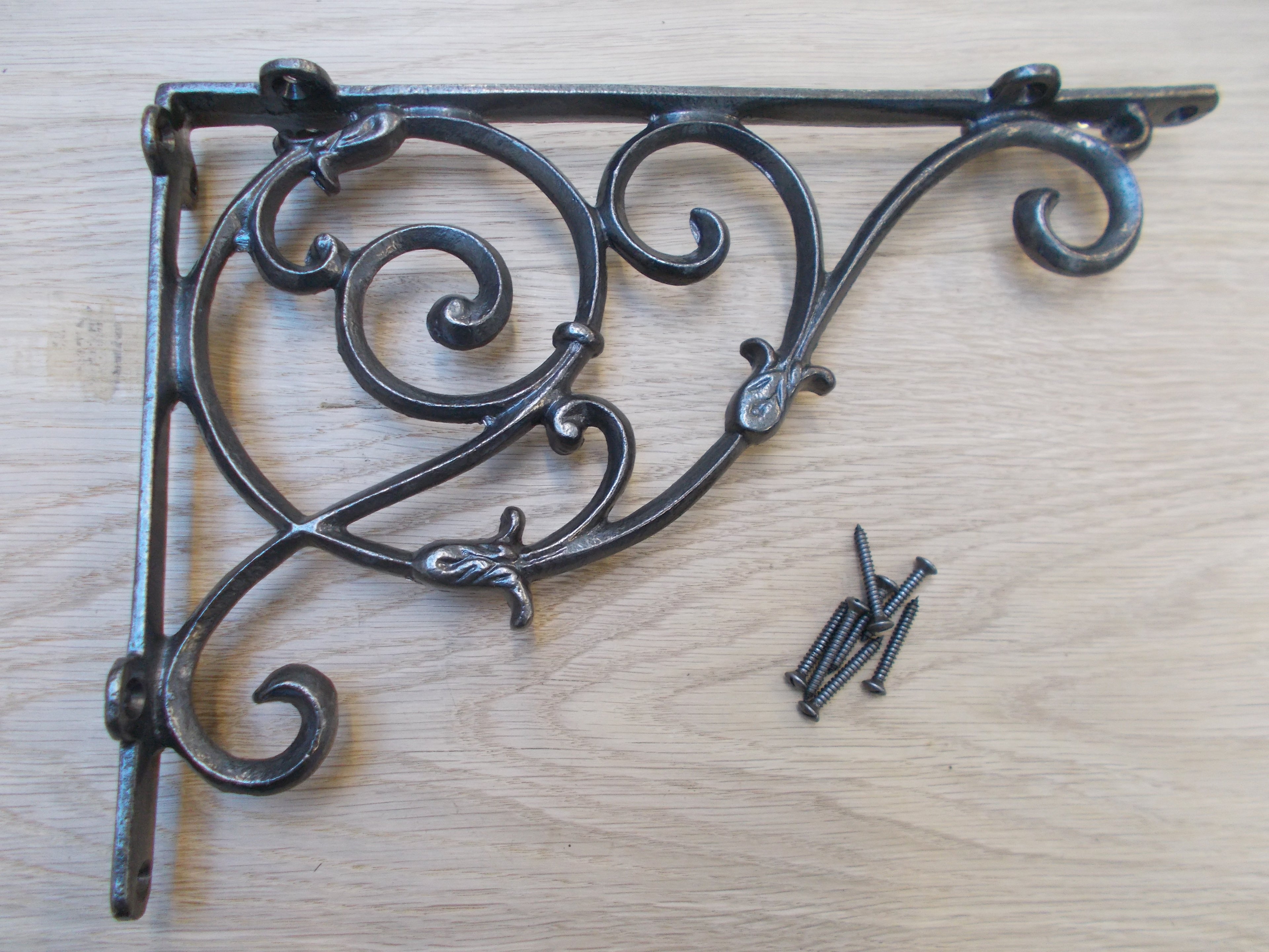 Pair Of 12inch Vine Brackets Antique Iron.