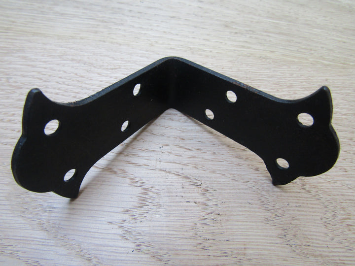 Pack Of 2 Butterfly Corner Brace Black.